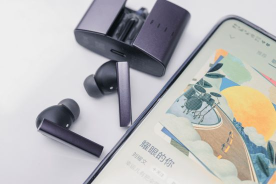 有哪些？性价比高的蓝牙耳机排行分享九游会j9ag学生平价蓝牙耳机推荐(图6)