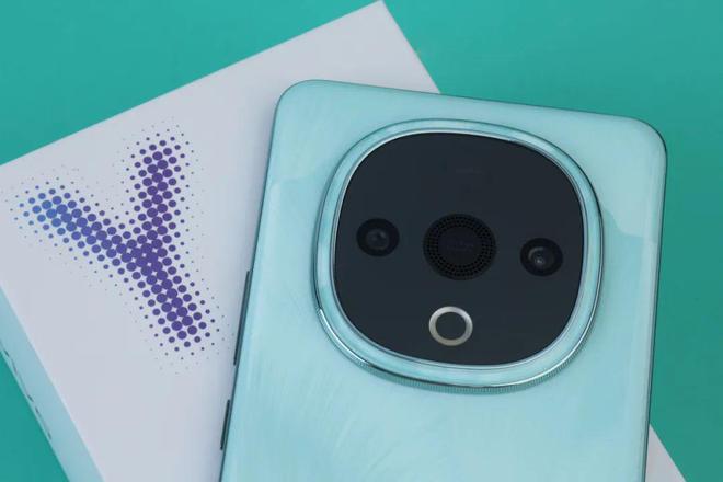 响——vivo Y300评测九游会J9入口口袋里的蓝牙音(图5)