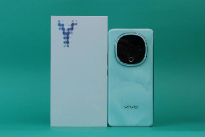 响——vivo Y300评测九游会J9入口口袋里的蓝牙音(图6)